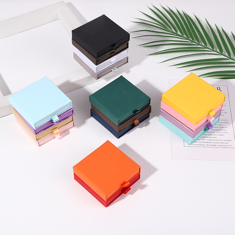 Colorful Thin Jewelry Packaging Boxes For Necklace Bracelet Ring